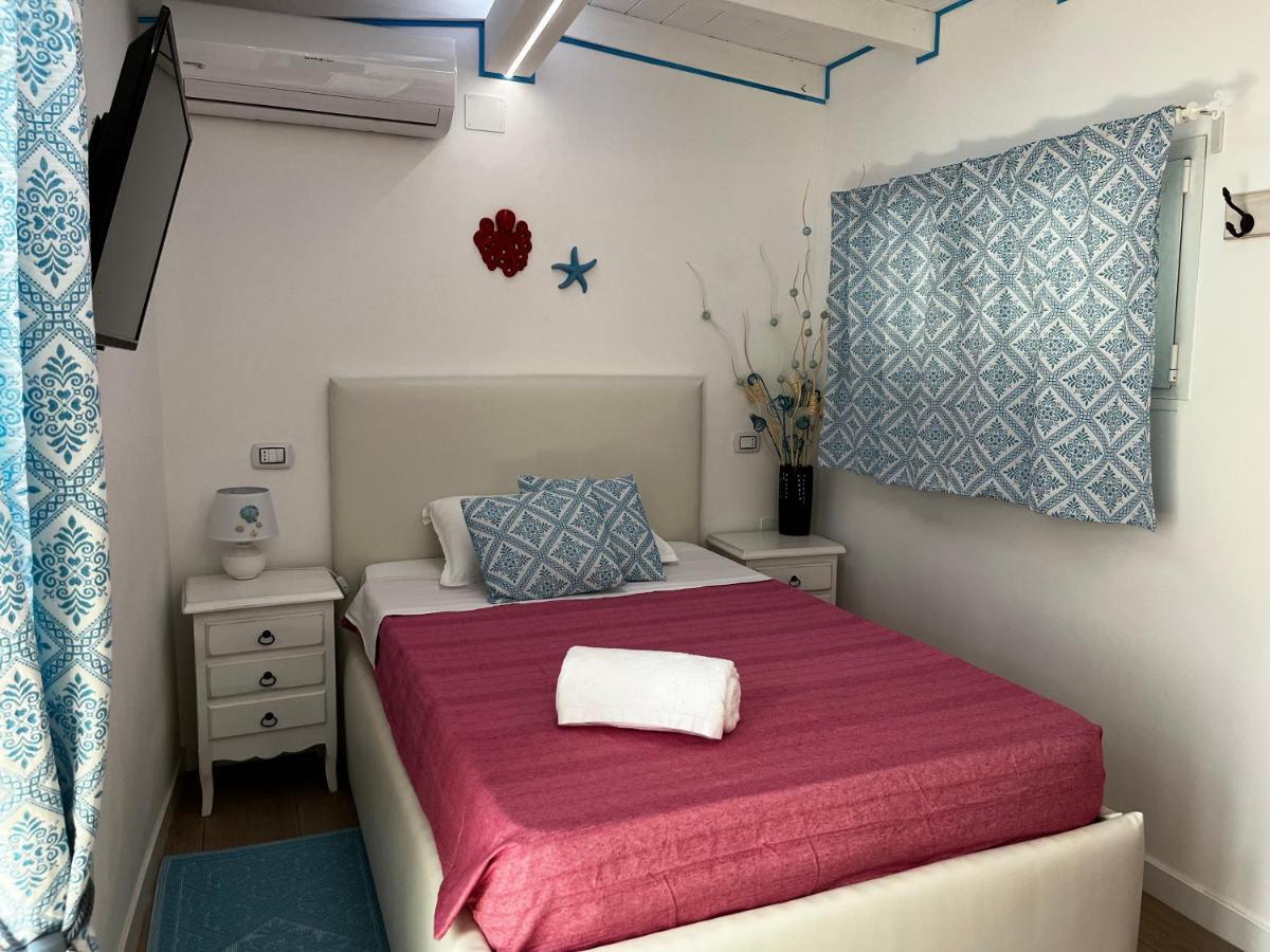 Palmasera Charming Rooms กาลาโกโนเน ภายนอก รูปภาพ