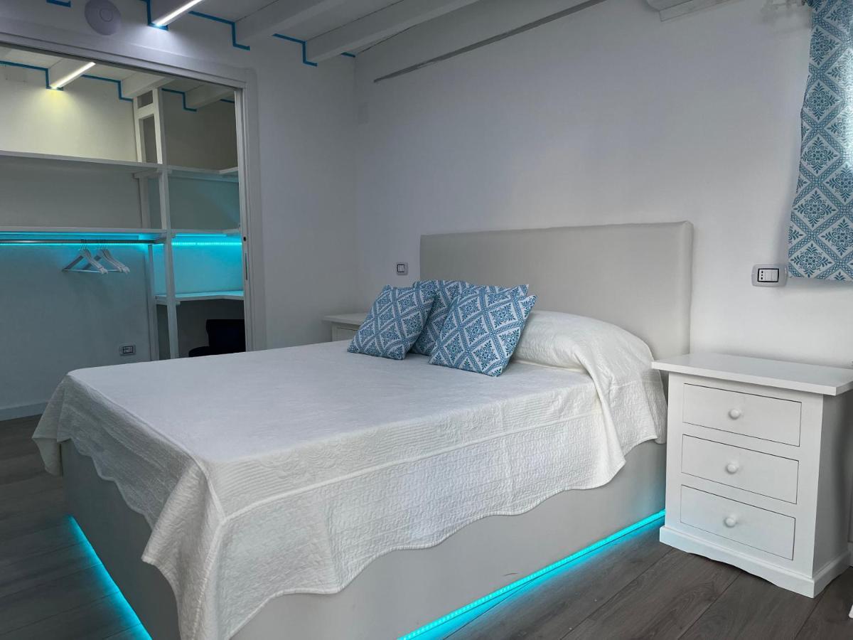 Palmasera Charming Rooms กาลาโกโนเน ภายนอก รูปภาพ