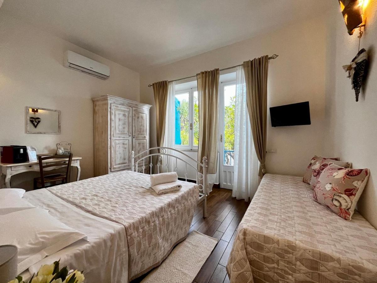 Palmasera Charming Rooms กาลาโกโนเน ภายนอก รูปภาพ