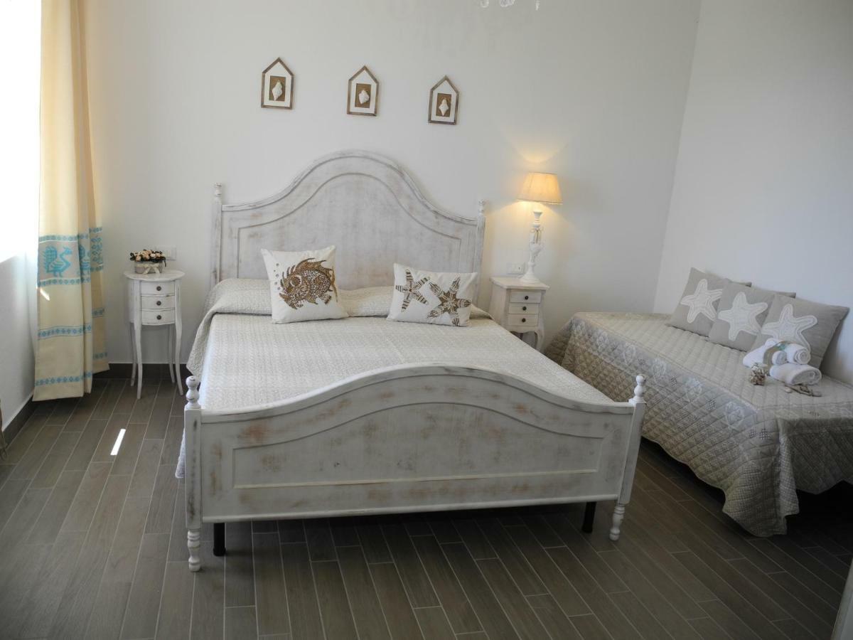Palmasera Charming Rooms กาลาโกโนเน ภายนอก รูปภาพ