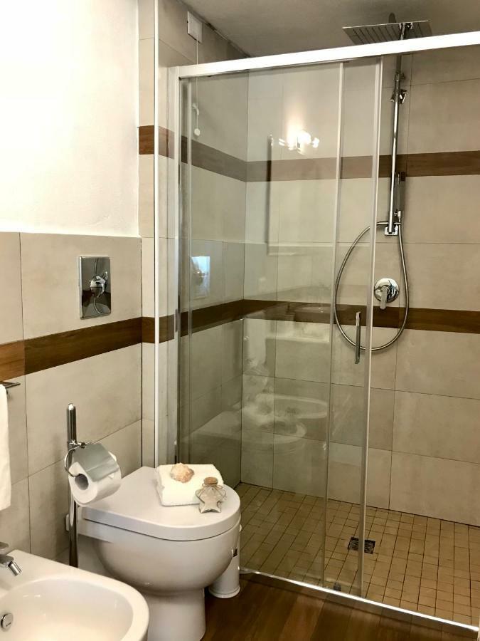 Palmasera Charming Rooms กาลาโกโนเน ภายนอก รูปภาพ