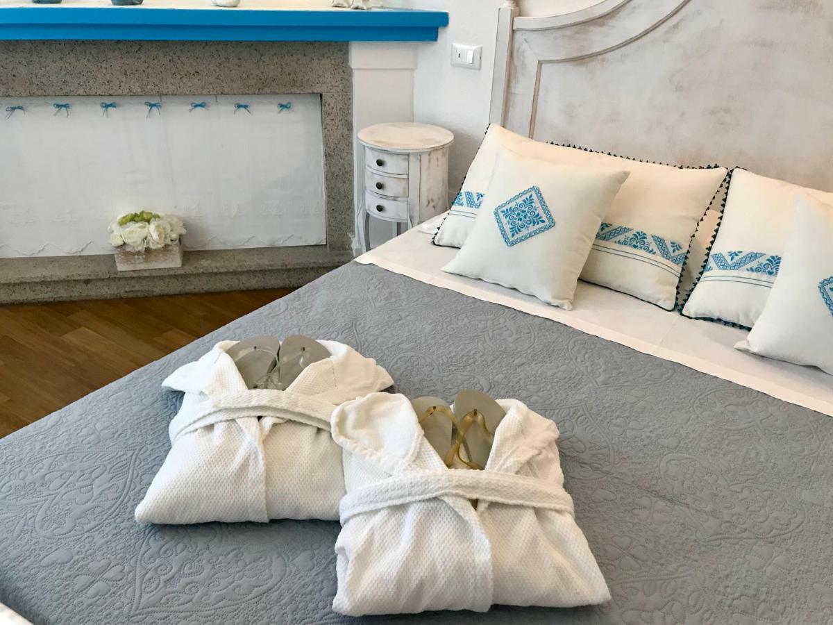Palmasera Charming Rooms กาลาโกโนเน ภายนอก รูปภาพ
