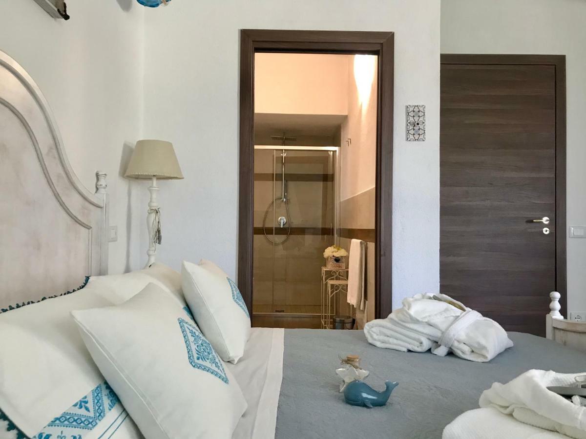 Palmasera Charming Rooms กาลาโกโนเน ภายนอก รูปภาพ